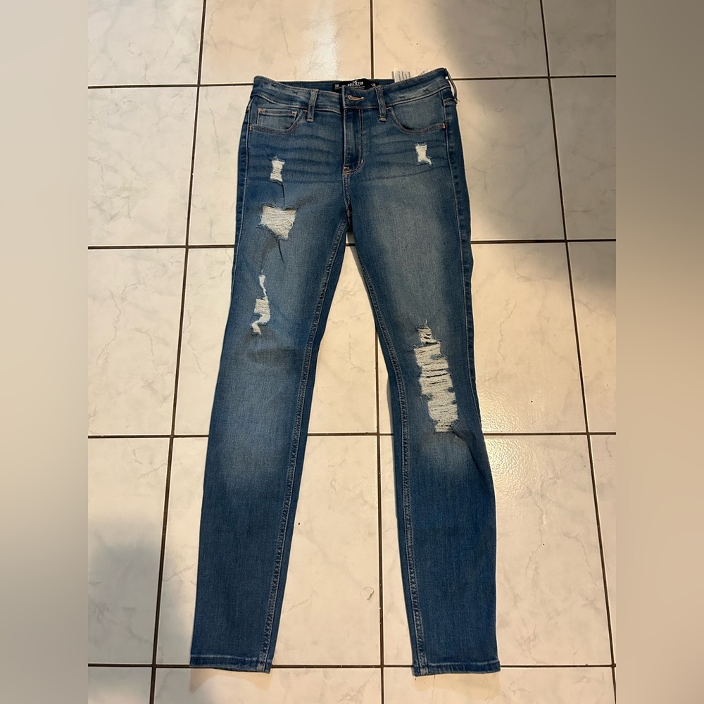 Hollister skinny jeans